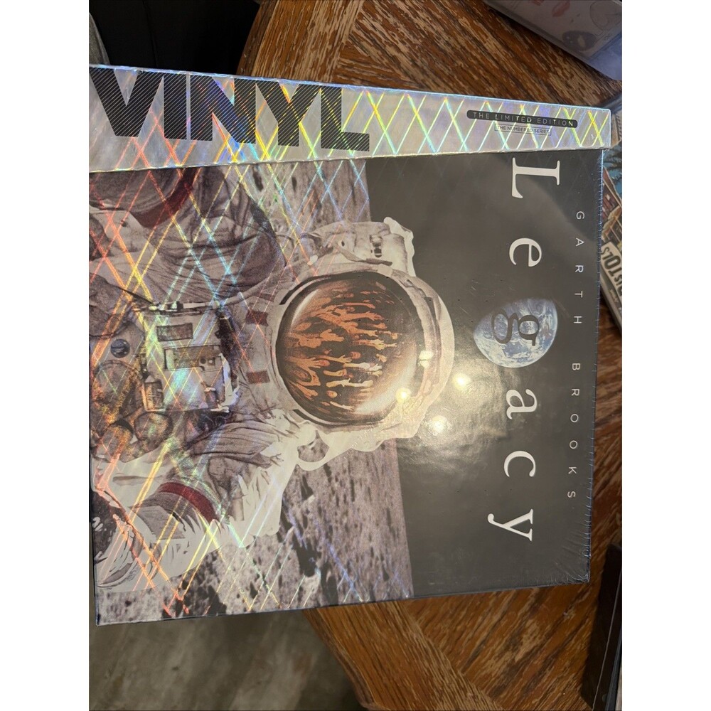 Garth Brooks - Legacy Limited Edition - Vinyl + CDS